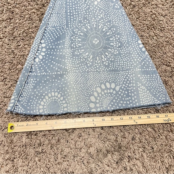 We The Free Just Float On Flare Bell Bottoms Jeans in Indigo Combo‎ Size 31 - Picture 10 of 10